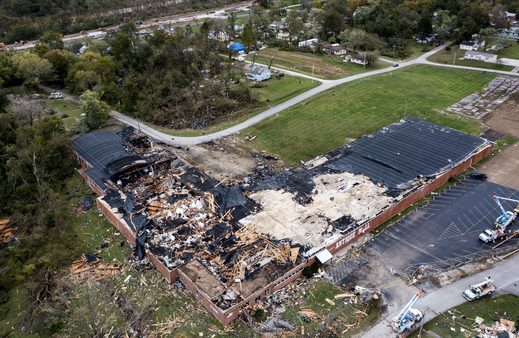 Utility work begins after tornado sweeps through St. Mary